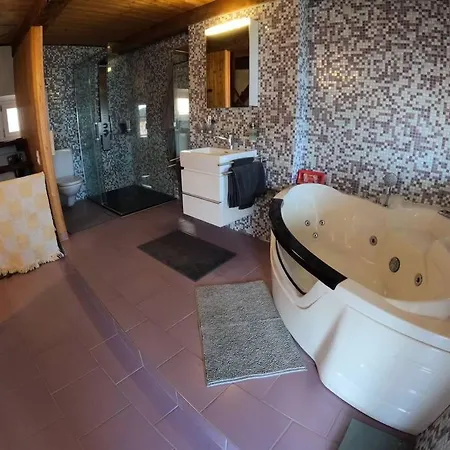 Lejlighed Ca Cereneo Is Rustic Comfort